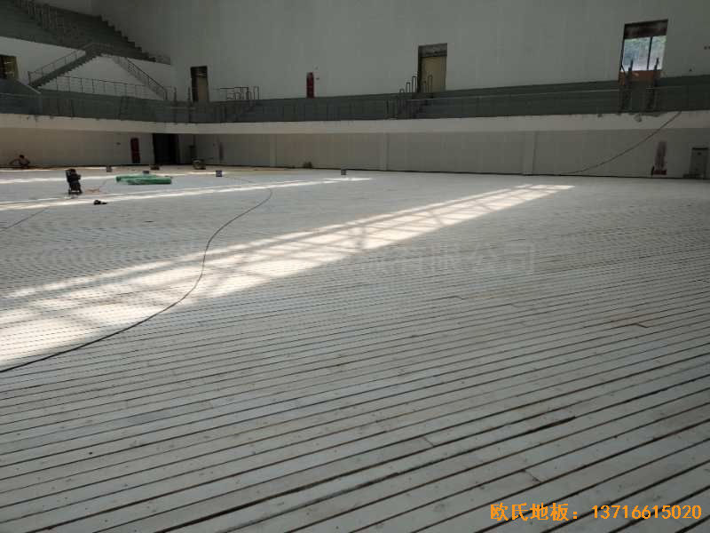 四川達州文理學院運動地板安裝案例
