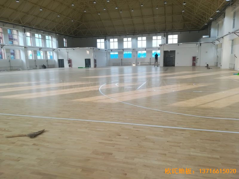 山東濟南歷城區小學體育地板施工案例