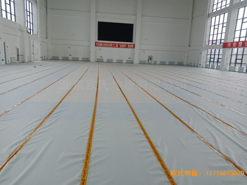 青島黃島區(qū)濱海街道中心小學(xué)體育木地板安裝案例