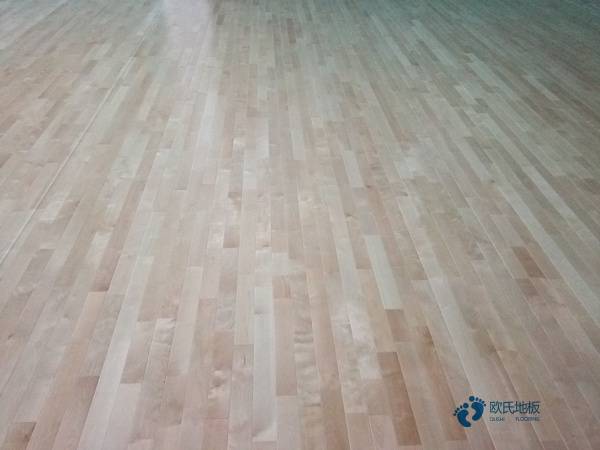 實木運動場館木地板怎樣保養