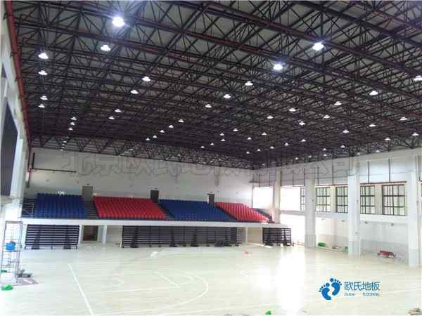 雙層龍骨運(yùn)動場地地板怎樣保養(yǎng)