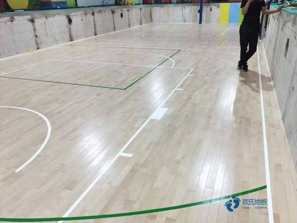 單龍骨體育地板多少錢能下來