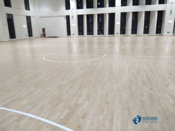 懸浮式體育運動木地板的優(yōu)點