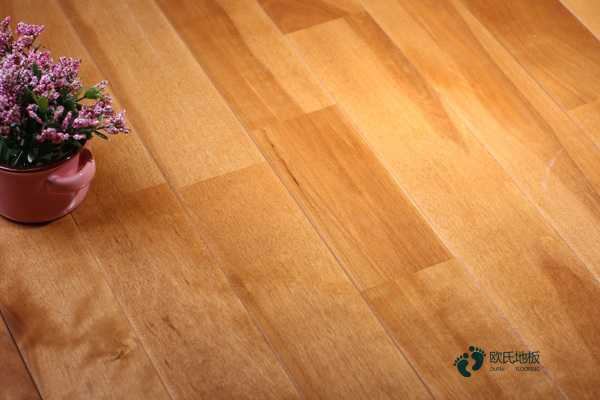 那有體育運動木地板保養知識