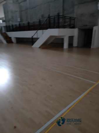 雙龍骨體育場館木地板保養知識2