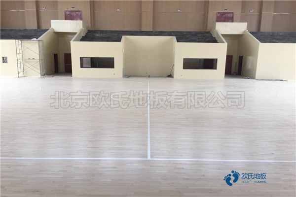 20厚運(yùn)動(dòng)館木地板品牌有哪些1