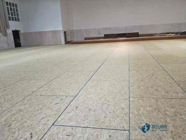 小學運動場木地板施工隊1