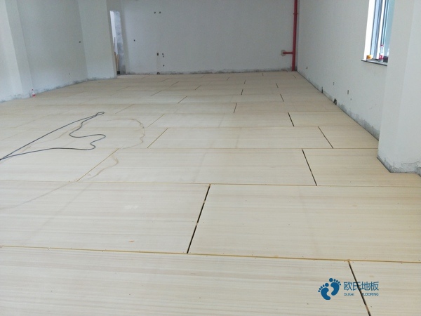 大學運動籃球地板施工單位1