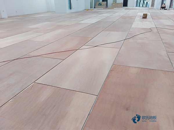 普通運動木地板怎么保養